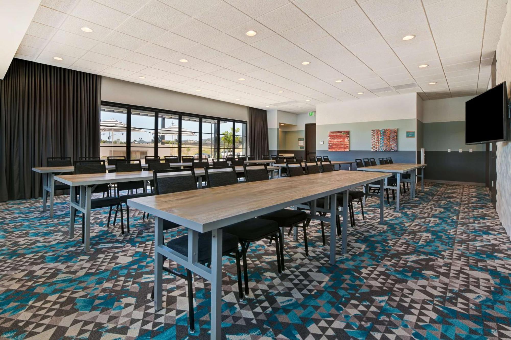 Home2 Suites By Hilton Atascadero, Ca Luaran gambar